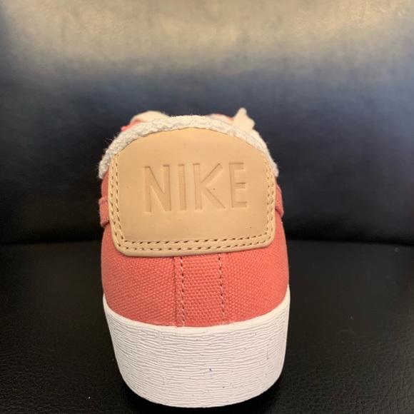 Nike Women’s Plant Collection Blazer Low LX Pink - Picture 5 of 8